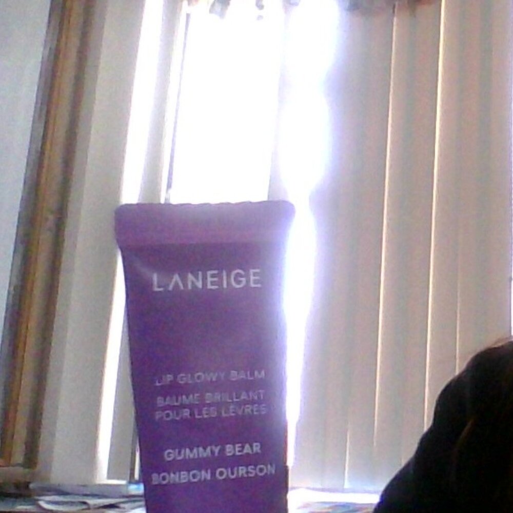 Laneige 0.35 oz purple
